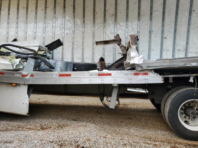 1UYVS253XL3888730 - 2020 UTILITY VS2DX WHITE photo 9