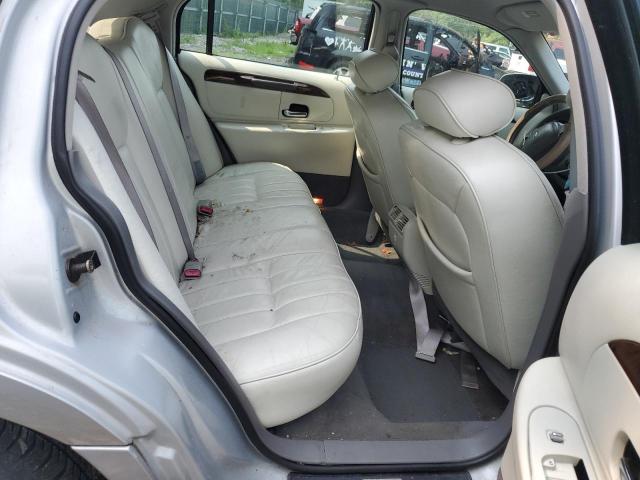 1LNFM81WXWY674890 - 1998 LINCOLN TOWN CAR EXECUTIVE SILVER photo 9