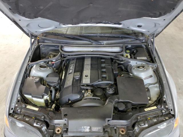 WBAEW53485PN39364 - 2005 BMW 330 XI GRAY photo 11