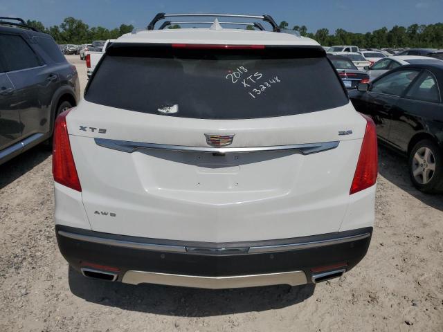 1GYKNFRS8HZ228203 - 2017 CADILLAC XT5 PLATINUM WHITE photo 6