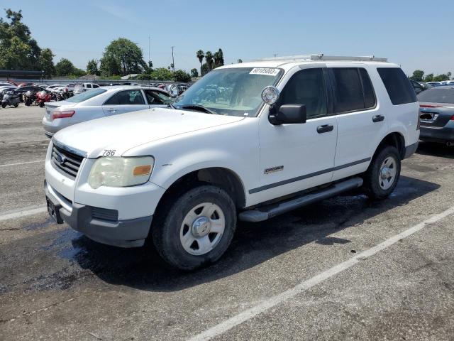 1FMEU72E36UA84629 - 2006 FORD EXPLORER XLS WHITE photo 1