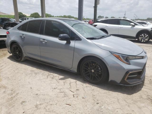 5YFS4MCEXMP087025 - 2021 TOYOTA COROLLA SE 灰色 照片 4