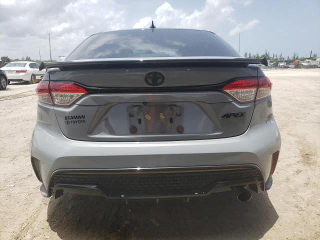 5YFS4MCEXMP087025 - 2021 TOYOTA COROLLA SE 灰色 照片 6