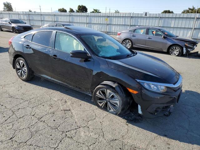 JHMFC1F79JX004387 - 2018 HONDA CIVIC EXL შავი ფოტო 4