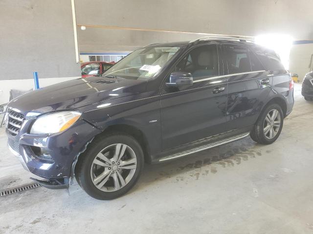 4JGDA5HB2CA015630 - 2012 MERCEDES-BENZ ML 350 4MATIC BLUE photo 1