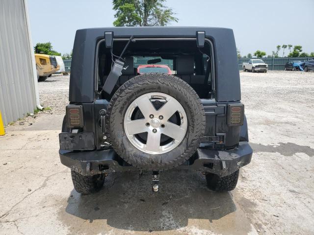 1J4BA5H1XAL115764 - 2010 JEEP WRANGLER U SAHARA BLACK photo 6