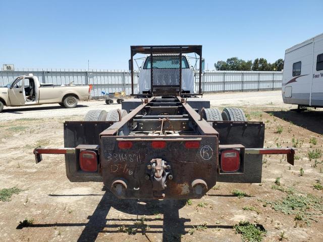 1GDJ7H1E51J500879 - 2001 GMC C-SERIES C7H042 白色 照片 11