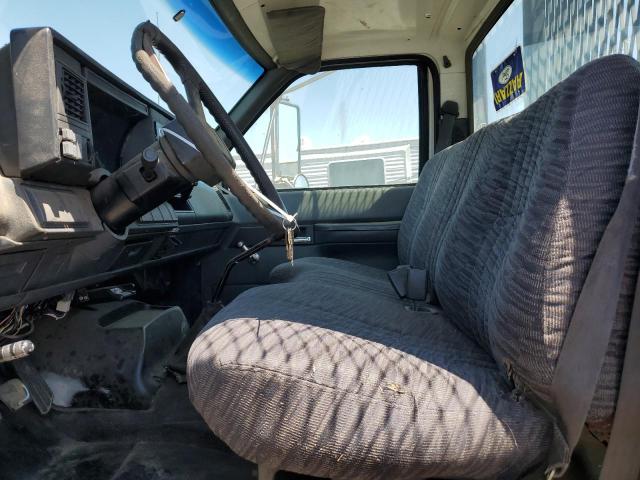 1GDJ7H1E42J505928 - 2002 GMC C-SERIES C7H042 WHITE photo 5