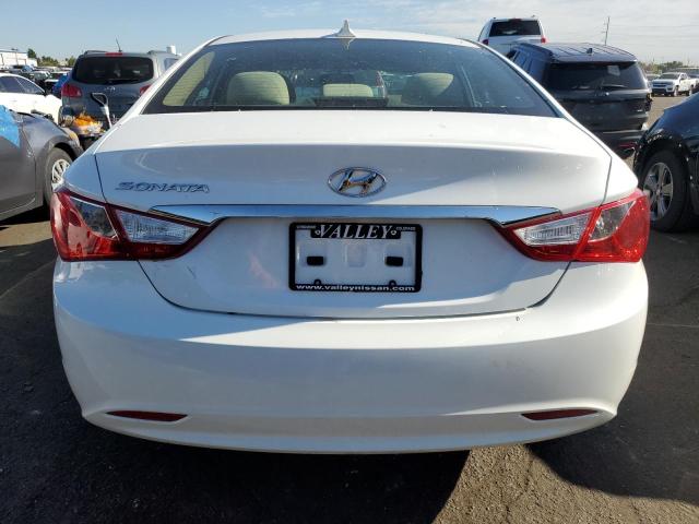 5NPEB4AC3CH468957 - 2012 HYUNDAI SONATA GLS WHITE photo 6