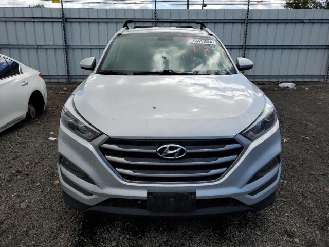 KM8J3CA4XJU707319 - 2018 HYUNDAI TUCSON SEL SILVER photo 5