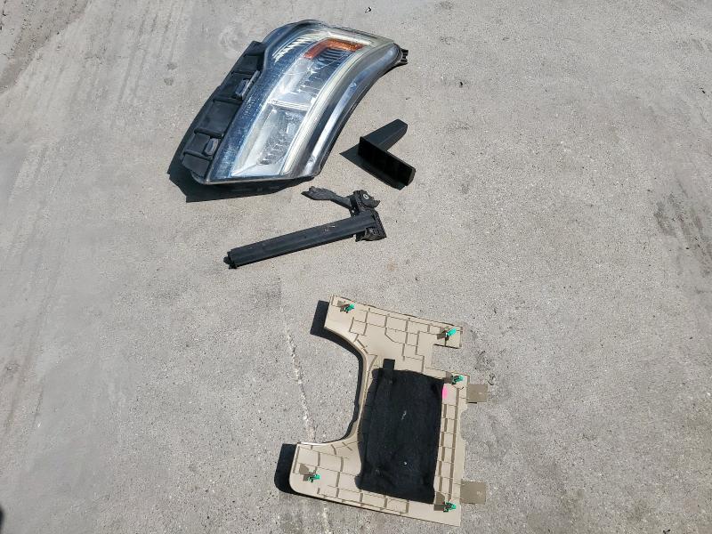 1FM5K7BH0HGC31958 - 2017 FORD EXPLORER SILVER photo 13