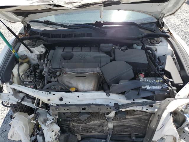 4T1BF3EK8AU573138 - 2010 TOYOTA CAMRY BASE WHITE photo 11