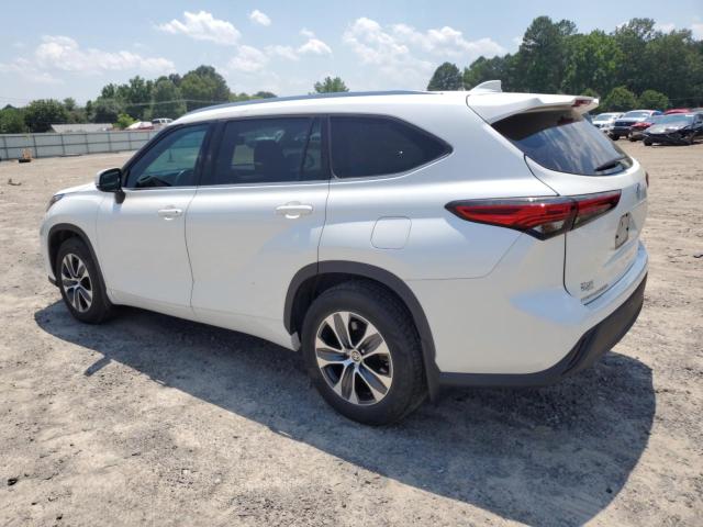5TDGZRAH8MS077473 - 2021 TOYOTA HIGHLANDER XLE WHITE photo 2