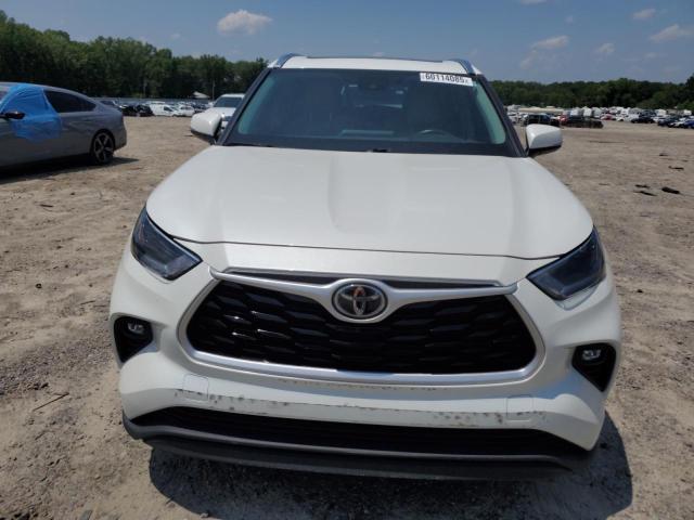 5TDGZRAH8MS077473 - 2021 TOYOTA HIGHLANDER XLE WHITE photo 5