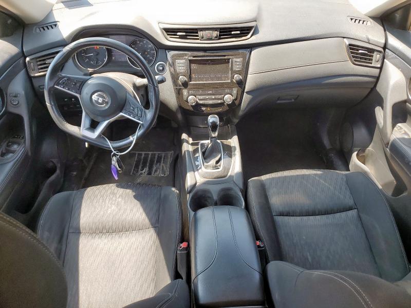 KNMAT2MV1JP589064 - 2018 NISSAN ROGUE S Siyah fotoğraf 8