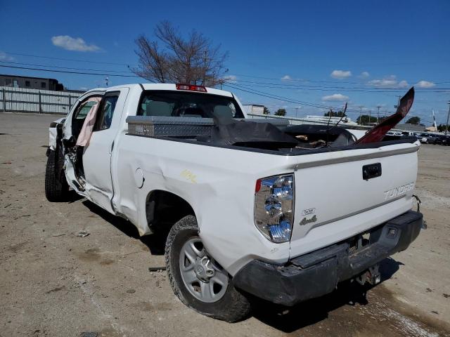 5TFUM5F16EX050547 - 2014 TOYOTA TUNDRA DOUBLE CAB SR/SR5 WHITE photo 3