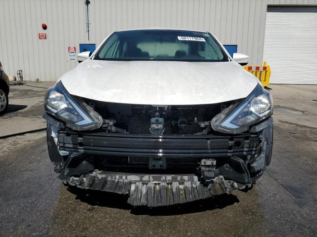 3N1AB7AP3JY346072 - 2018 NISSAN SENTRA S WHITE photo 5