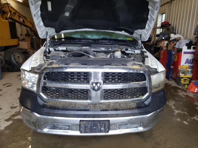 3C6JR6DT1HG530980 - 2017 RAM 1500 ST WHITE photo 11