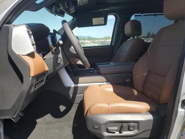 5TFMA5DB7PX060012 - 2023 TOYOTA TUNDRA CREWMAX PLATINUM Gümüş foto 7