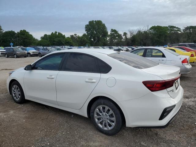 3KPF24AD7ME376995 - 2021 KIA FORTE FE WHITE photo 2