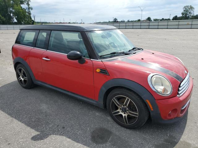 WMWZF3C55BTX81630 - 2011 MINI COOPER CLUBMAN RED photo 4