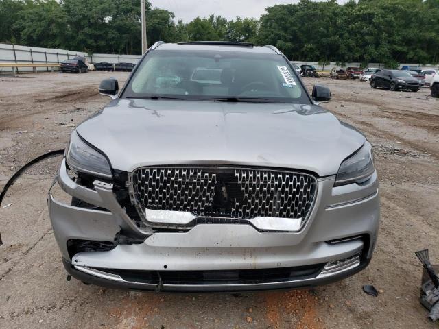 5LM5J7WC9LGL29183 - 2020 LINCOLN AVIATOR RESERVE SILVER photo 5