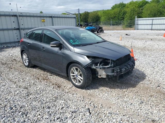 1FADP3K22GL398808 - 2016 FORD FOCUS SE GRAY photo 4