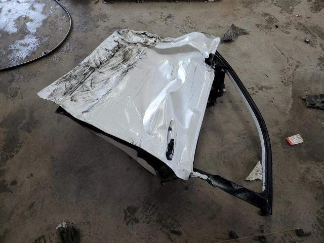 5TDHZRBH0NS591497 - 2022 TOYOTA HIGHLANDER XLE WHITE photo 13