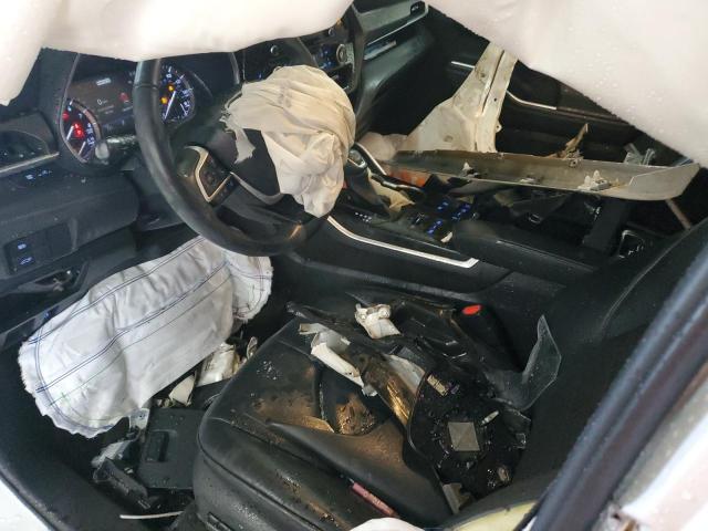 5TDHZRBH0NS591497 - 2022 TOYOTA HIGHLANDER XLE WHITE photo 8