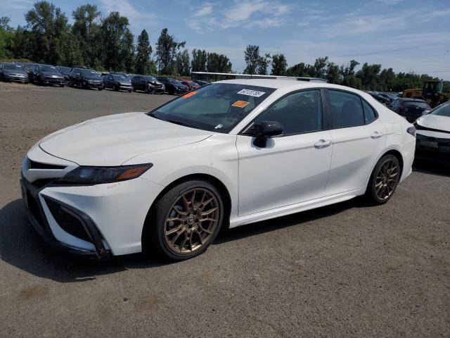 4T1T31AK9RU065179 - 2024 TOYOTA CAMRY SE NIGHT SHADE WHITE photo 1