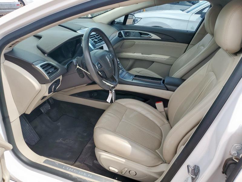 3LN6L5E90JR621175 - 2018 LINCOLN MKZ RESERVE თეთრი ფოტო 7