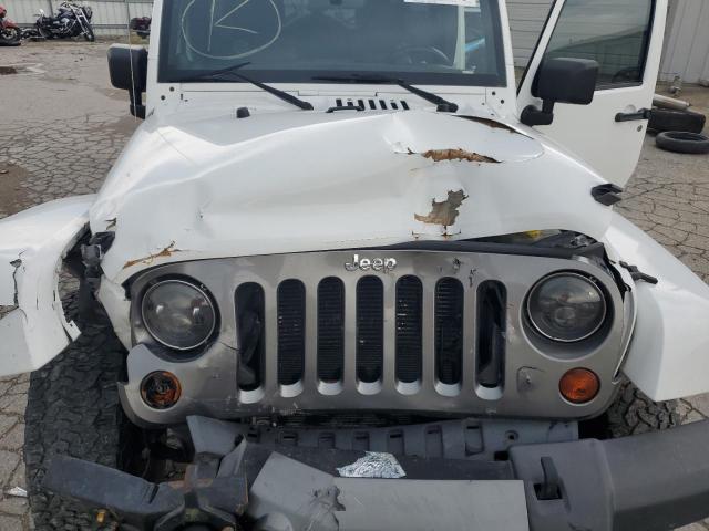1C4HJWDG0CL289541 - 2012 JEEP WRANGLER U SPORT Білий фото 12