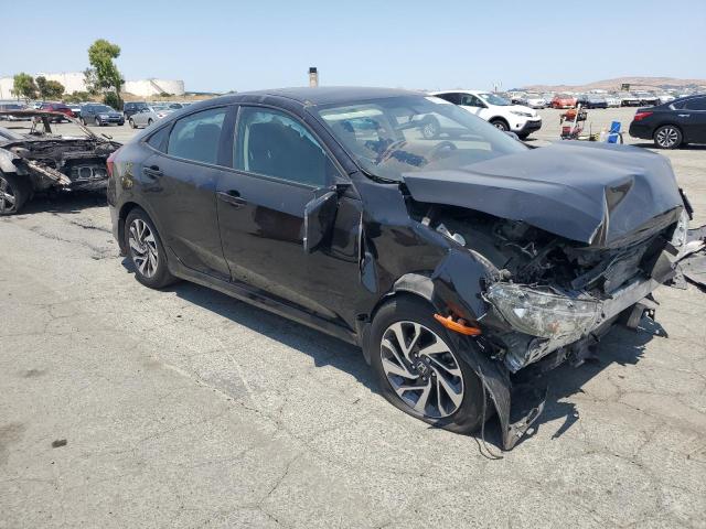 2HGFC2F73JH543570 - 2018 HONDA CIVIC EX BLACK photo 4