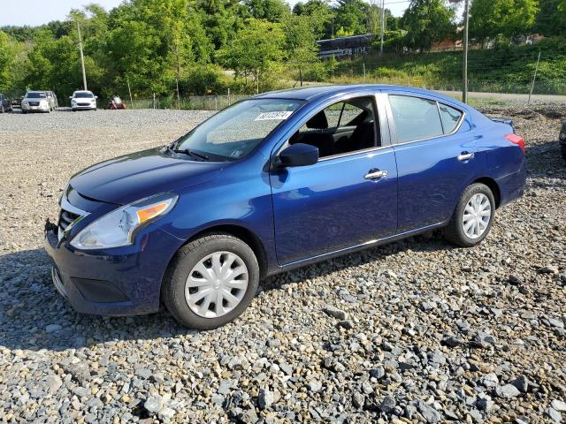 3N1CN7APXJL808012 - 2018 NISSAN VERSA S BLUE photo 1