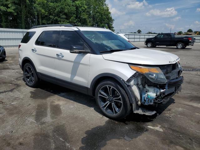 1FM5K8GT8DGB82599 - 2013 FORD EXPLORER SPORT WHITE photo 4