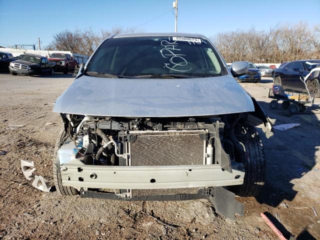 3N1CN7AP3KL861104 - 2019 NISSAN VERSA S 银色 照片 5