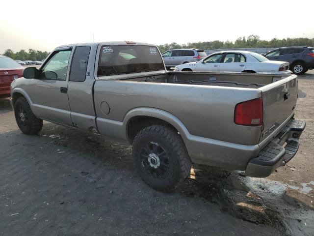 1GTDT19W628205736 - 2002 GMC SONOMA BEIGE photo 2