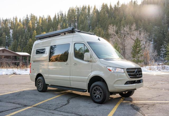 W1W4EBVYXKT017682 - 2019 MERCEDES-BENZ SPRINTER 2500 Braun Foto 1