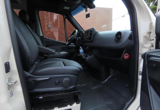 W1W4EBVYXKT017682 - 2019 MERCEDES-BENZ SPRINTER 2500 Braun Foto 5