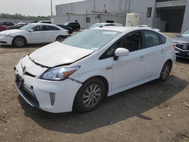 2014 TOYOTA PRIUS PLUG, 