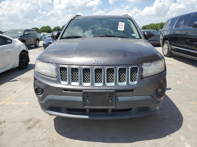 1C4NJCEA7GD655426 - 2016 JEEP COMPASS LATITUDE GRAY photo 5