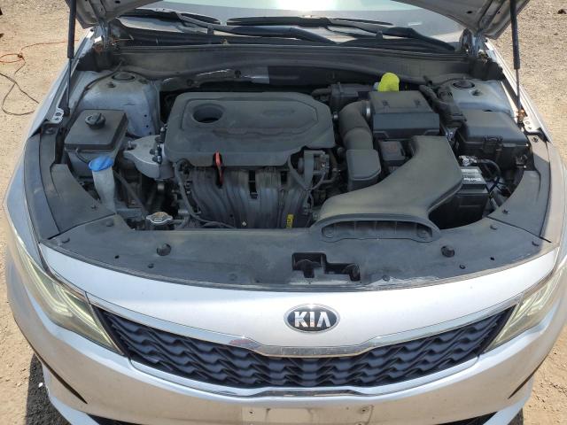 5XXGT4L34KG363678 - 2019 KIA OPTIMA LX Сріблястий фото 11
