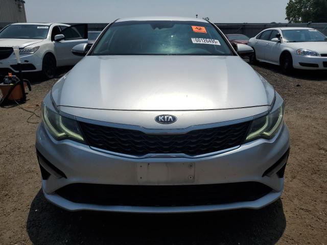 5XXGT4L34KG363678 - 2019 KIA OPTIMA LX Сріблястий фото 5
