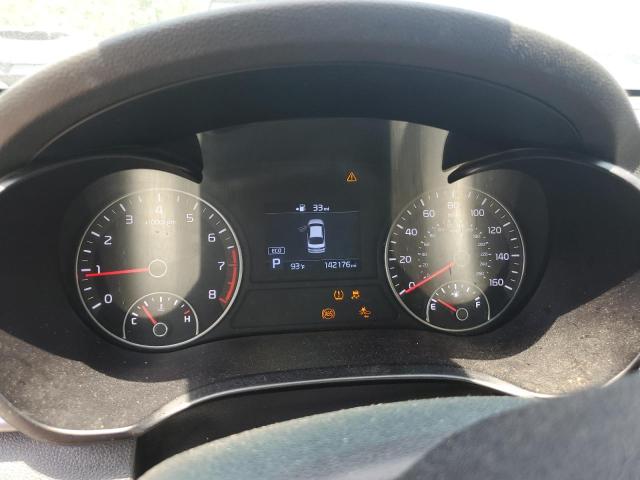 5XXGT4L34KG363678 - 2019 KIA OPTIMA LX Сріблястий фото 9