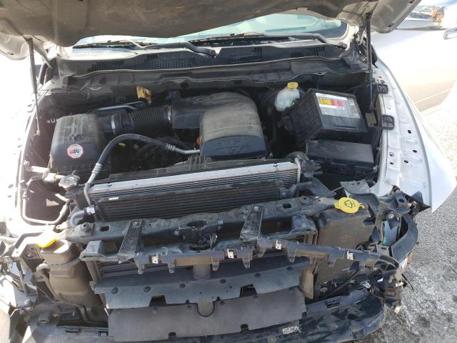 1C6RR6LG3DS707605 - 2013 RAM 1500 SLT SILVER photo 11