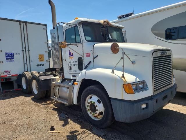 1FUY3MDB1YDF50532 - 2000 FREIGHTLINER CONVENTION FLD112 WHITE photo 1