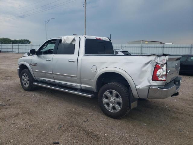 3C6UR5DL4JG369683 - 2018 RAM 1500 LONGH SLT SILVER photo 2