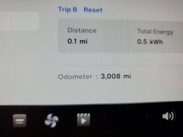 7SAYGAEEXSF303786 - 2025 TESLA MODEL Y SILVER photo 9