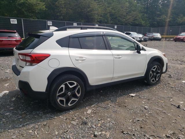 JF2GTAMC6J8272704 - 2018 SUBARU CROSSTREK LIMITED WHITE photo 3