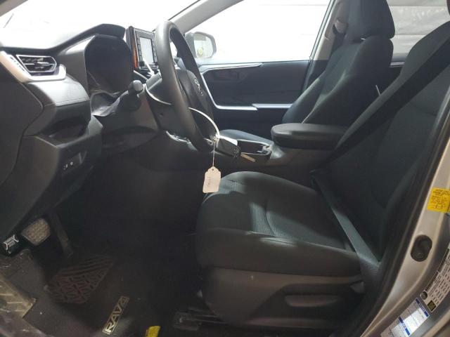 2T3F1RFV5LC132901 - 2020 TOYOTA RAV4 LE SILVER photo 7
